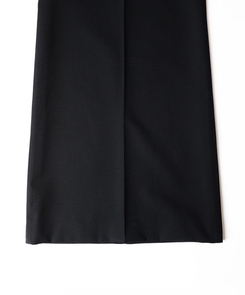 HOLIDAY（ホリデイ）の「WOOL TWILL DRAWSTRINGS SUPER WIDE PANTS ウールツイルドローストリングススーパーワイドパンツ（スラックス・レディース・ブラック・ONE SIZE）」の11枚目の写真