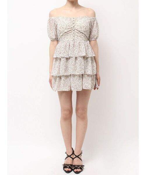 EATME(イートミー)の「ミニフラワープリントオフショルワンピース(ワンピース・レディース・ブルー/ブラック/アイボリー・FREE)」の16枚目の写真