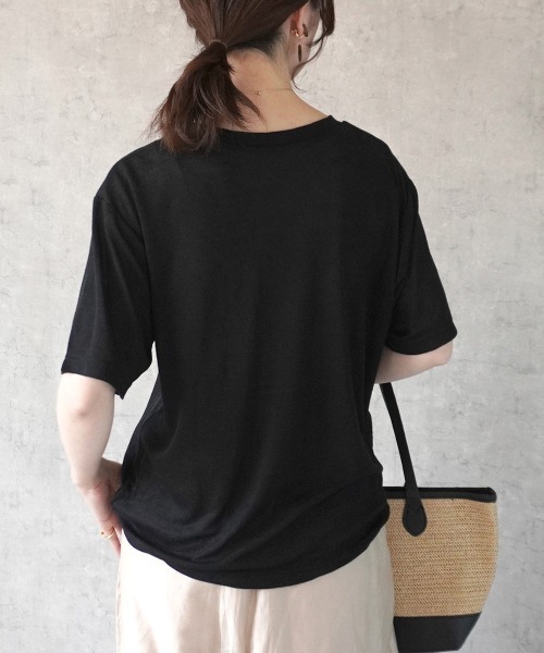 SELECT LEVERY(セレクトリベリー)の「シアーロゴプリントTシャツ(Tシャツ/カットソー・レディース・アイボリー/ライトブルー/ブラック/グレー/サーモンピンク・MEDIUM)」の13枚目の写真