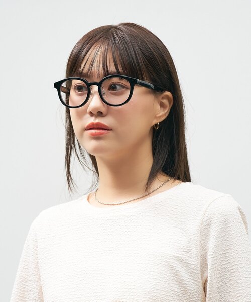 UNITED ARROWS（ユナイテッドアローズ）の「【WEB限定】Zoff｜UNITED ARROWS ボストン型 調光 サングラス｜紫外線でレンズの色が変わる｜ユナイテッドアローズ｜カラーレンズ｜黒縁 クリアフレーム｜UVカット 紫外線対策（サングラス・レディース・ブラウン系その他5/ブラック・FREE）」の13枚目の写真