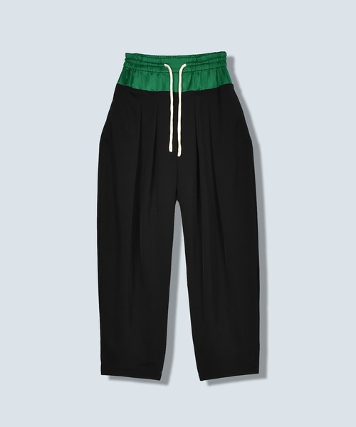 OMMO(オーエムエムオー)の「BOLCKING EASY TUCK PT(その他パンツ・レディース・ブラック/カーキ・SMALL/MEDIUM)」の21枚目の写真