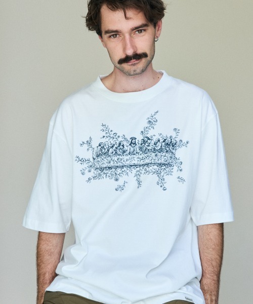 rehacer(レアセル)の「rehacer : Roots Supper Relax Fit T-shirt / ルーツサパー リラックス フィットTシャツ(Tシャツ/カットソー・メンズ・ネイビー/スミクロ/ホワイト・MEDIUM/LARGE/SMALL/X-LARGE)」の17枚目の写真