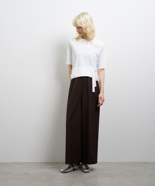 LANVIN en Bleu（ランバンオンブルー）の「アシンメテープフリルカットソー（Tシャツ/カットソー・レディース・ブラック/オフホワイト・38）」の3枚目の写真