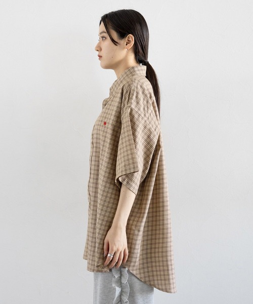 RAGEBLUE（レイジブルー）の「＜POLO BCS/ポロ・ビーシーエス＞別注アソートルーズシャツ/SS（シャツ/ブラウス・レディース・ネイビー系/ベージュ系/ブルー・FREE）」の18枚目の写真