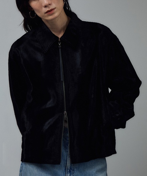 SALON adam et rope'（サロン アダム エ ロペ）の「ポニーヘアーライクジップブルゾン（ブルゾン・レディース・ブラック・FREE）」の7枚目の写真