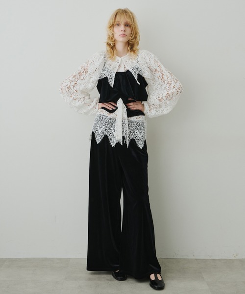 LA BELLE ETUDE（ラベルエチュード）の「総レースBIGモチーフレース衿ブラウス（シャツ/ブラウス・レディース・ホワイト/ブラック・FREE）」の4枚目の写真