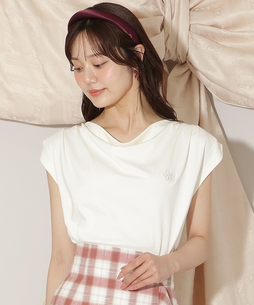 WILLSELECTION(ウィルセレクション)の「ドレープデザインカットトップス(Tシャツ/カットソー・レディース・ブラック/ボルドー/オフホワイト/ダークブラウン・FREE)」の2枚目の写真