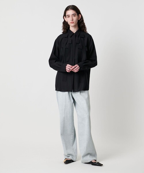 AEWEN MATOPH(イウエン マトフ)の「<AEWEN MATOPH>デニムタックパンツ(デニムパンツ・レディース・ブラック/ライトブルー/コバルトブルー・36/34/38)」の17枚目の写真