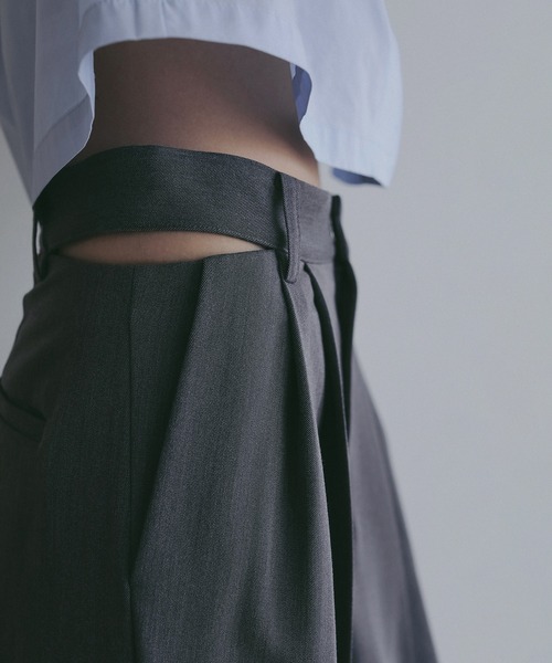 MANOF(マノフ)の「WAIST SLIT SLACKS(スラックス・レディース・ブラックミックス/アイボリー/チャコールグレー・S/M)」の3枚目の写真