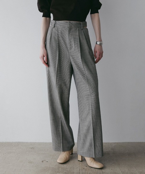 MANOF(マノフ)の「WAIST SLIT SLACKS(スラックス・レディース・ブラックミックス/アイボリー/チャコールグレー・S/M)」の2枚目の写真