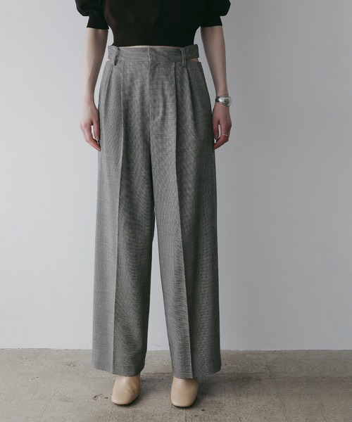 MANOF(マノフ)の「WAIST SLIT SLACKS(スラックス・レディース・ブラックミックス/アイボリー/チャコールグレー・S/M)」の13枚目の写真