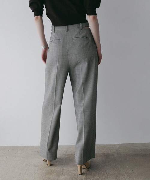 MANOF(マノフ)の「WAIST SLIT SLACKS(スラックス・レディース・ブラックミックス/アイボリー/チャコールグレー・S/M)」の16枚目の写真