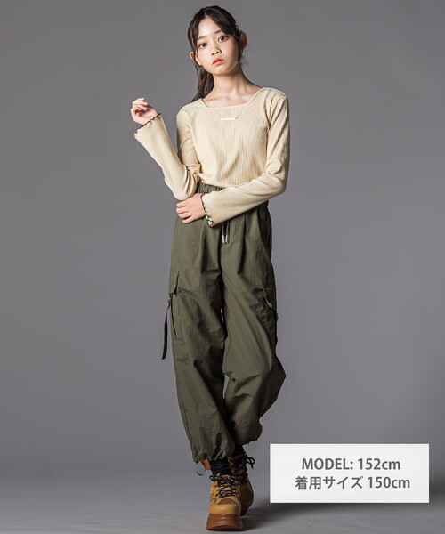 ZIDDY（ジディ）の「ドロストナイロンカーゴパンツ(130~160cm)（カーゴパンツ・キッズ・ブラック/グリーン・FREE/130cm/140cm/150cm）」の6枚目の写真