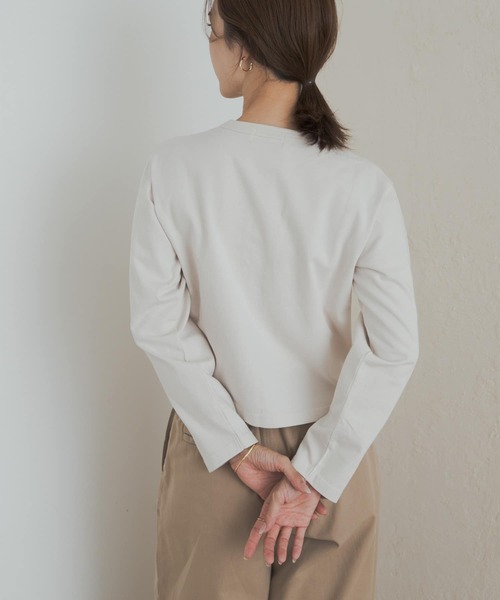 GYMPHLEX（ジムフレックス）の「GYMPHLEX　SHORT CREW NECK CARDIGAN（カーディガン/ボレロ・レディース・ベージュ系その他/ブラック/レッド/ライトグレー・14）」の7枚目の写真