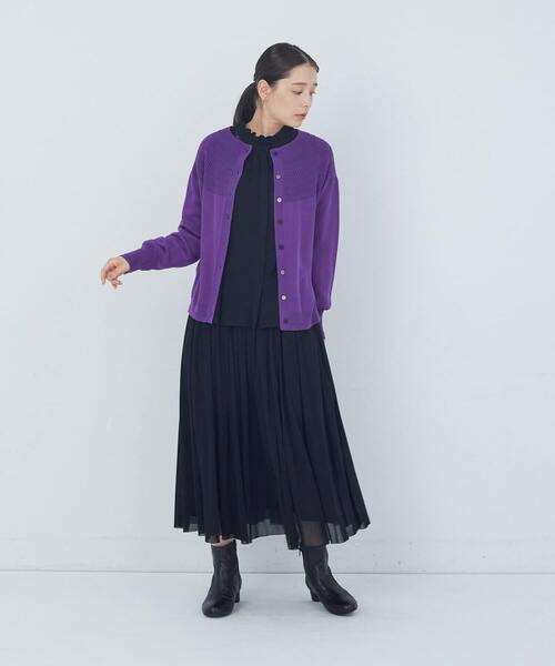 ADIEU TRISTESSE（アデュートリステス）の「キュウシンリブカラフル釦カーディガン（カーディガン/ボレロ・レディース・パープル/ブラック/グレイッシュベージュ・FREE）」の4枚目の写真