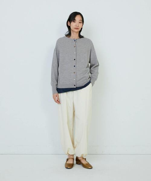 ADIEU TRISTESSE（アデュートリステス）の「キュウシンリブカラフル釦カーディガン（カーディガン/ボレロ・レディース・パープル/ブラック/グレイッシュベージュ・FREE）」の19枚目の写真