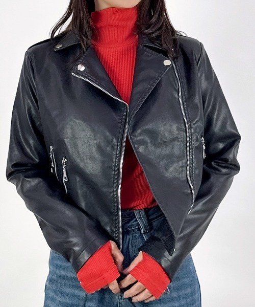 CLOTHY(クロシィ)の「【辛口エッセンスでいつものコーデをアップデート】ライダースジャケット(ライダースジャケット・レディース・ブラック・MEDIUM)」の2枚目の写真