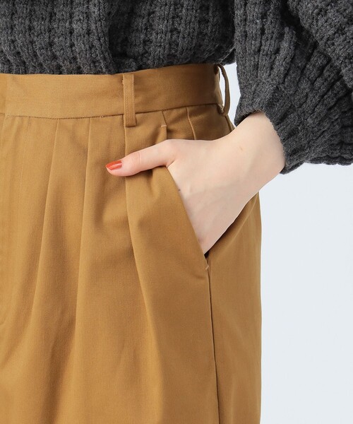 BEAMS HEART（ビームスハート）の「タック コクーン スカート（スカート・レディース・ブラウン系その他3/ブラック・FREE）」の15枚目の写真