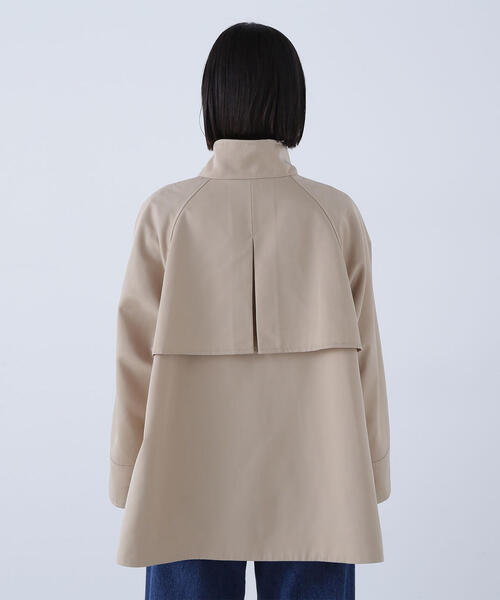 NATURAL BEAUTY BASIC(ナチュラルビューティーベーシック)の「◇スタンドネックテントラインブルゾン(ブルゾン・レディース・ブラック/ベージュ・MEDIUM/SMALL)」の6枚目の写真