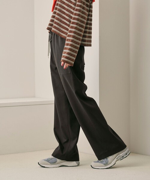 BEAUTY&YOUTH UNITED ARROWS(ビューティーアンドユースユナイテッドアローズ)の「ポリエステルブレンド パッチポケットパンツ(その他パンツ・レディース・ダークグレー/マスタード/ダークブラウン・XS/L/M/S)」の5枚目の写真