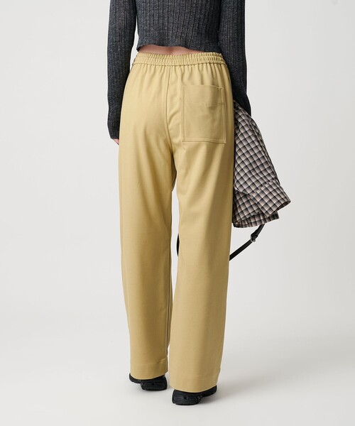 BEAUTY&YOUTH UNITED ARROWS(ビューティーアンドユースユナイテッドアローズ)の「ポリエステルブレンド パッチポケットパンツ(その他パンツ・レディース・ダークグレー/マスタード/ダークブラウン・XS/L/M/S)」の13枚目の写真
