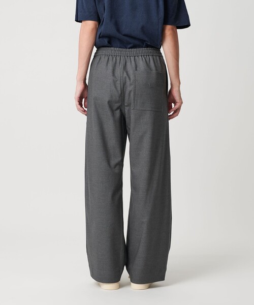 BEAUTY&YOUTH UNITED ARROWS(ビューティーアンドユースユナイテッドアローズ)の「ポリエステルブレンド パッチポケットパンツ(その他パンツ・レディース・ダークグレー/マスタード/ダークブラウン・XS/L/M/S)」の17枚目の写真