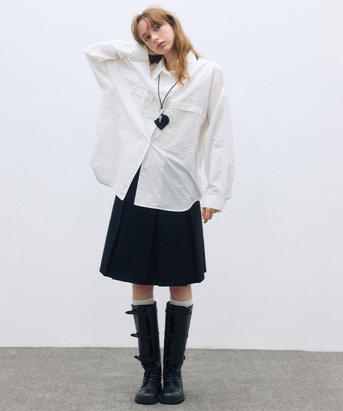 ELOOPS(イーループス)の「【ELOOPS】ウール混 ダブルボタンタックAラインスカート(スカート・レディース・ダークグレー/ブラック・S/M)」の2枚目の写真