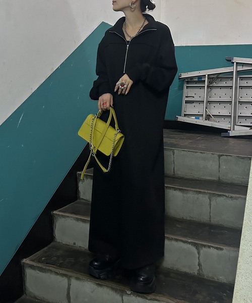 PAGEBOY（ページボーイ）の「MUSEスウェットZIPワンピース / スウェットワンピース【ZOZO限定アイテム】（ワンピース・レディース・ブラック/ブラウン・FREE）」の5枚目の写真