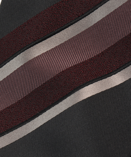 EDIFICE（エディフィス）の「Holliday & Brown(ホリデー & ブラウン) ジャガード ストライプ タイ（ネクタイ・メンズ・ボルドー/ダークブルー・FREE）」の7枚目の写真