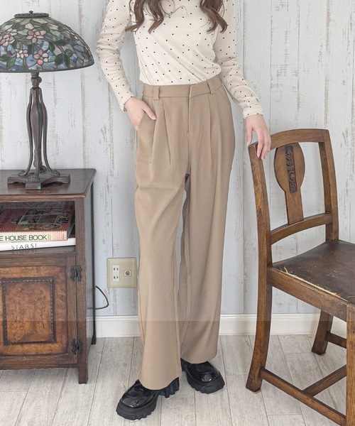 frunco(フランコ)の「タックワイドパンツ(その他パンツ・レディース・ベージュ/ブラック/グレー/ホワイト・MEDIUM)」の16枚目の写真