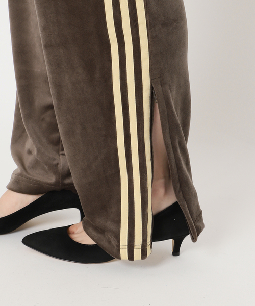 Spick & Span（スピックアンドスパン）の「adidas / アディダス FB TP VEROUR（その他パンツ・レディース・チャコールグレー/ブラウン・X-SMALL/SMALL）」の11枚目の写真