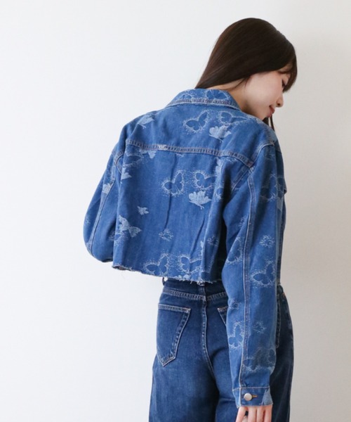 a lot of love(ア ロット オブ ラブ)の「バタフライパターン カットオフデニムジャケット(デニムジャケット・レディース・ブルー・S/M/L)」の3枚目の写真