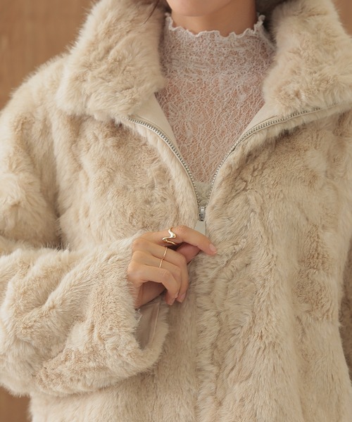 SUWDEE(スーディー)の「fur zip up short blouson(ブルゾン・レディース・アイボリー/グレー・FREE)」の15枚目の写真