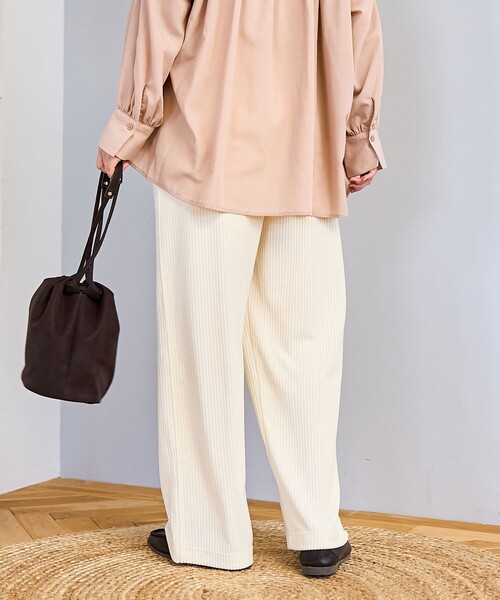 coen（コーエン）の「フェレットライクカットコールイージーワイドパンツ【インフルエンサー紹介アイテム】（その他パンツ・レディース・オフホワイト/オレンジ系その他/ブラック/ロイヤルブルー・M/L）」の7枚目の写真