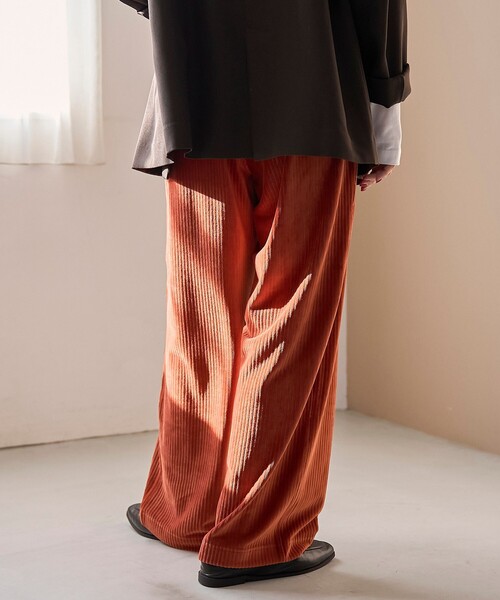 coen（コーエン）の「フェレットライクカットコールイージーワイドパンツ【インフルエンサー紹介アイテム】（その他パンツ・レディース・オフホワイト/オレンジ系その他/ブラック/ロイヤルブルー・M/L）」の19枚目の写真