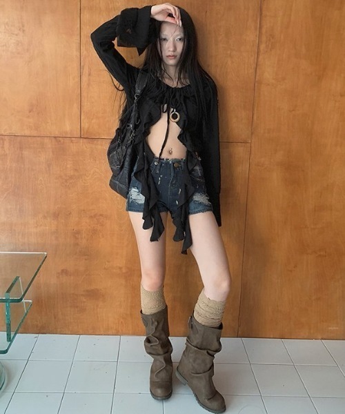 .KOM(ドットコム)の「A'GEM/9 × .kom 『.KOM/ドットケーオーエム』 Y2K Front Ribbon Fringe Top/Y2K フロントリボン フリンジトップス(Tシャツ/カットソー・レディース・ホワイト/ブラック/グレー・FREE)」の13枚目の写真
