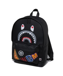 A BATHING APE ブラックバックパック A BATHING APE® Leather Backpack | Black | FARFETCH