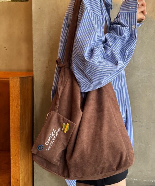 チャオパニックティピー バッグ セール】【UNISEX】ポーチ付きスエードショルダーバッグ（トートバッグ