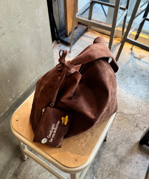 CIAOPANIC TYPY（チャオパニックティピー）の「【UNISEX】ポーチ付きスエードショルダーバッグ（トートバッグ・レディース・ブラウン/ベージュ/チャコールグレー・ONE SIZE）」の16枚目の写真