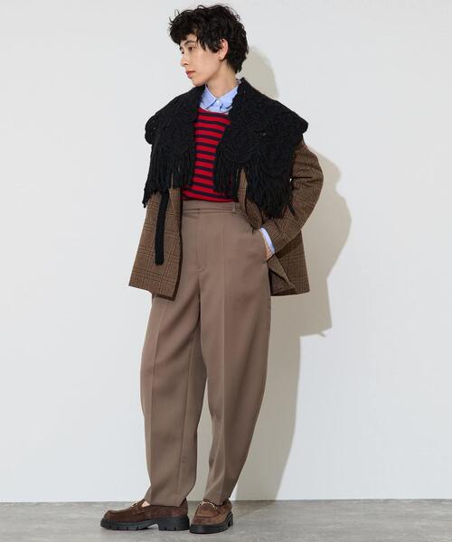 Liesse（リエス）の「ハイウエストカーブゼンタープレスパンツ（その他パンツ・レディース・カーキ/ブラック・3/2）」の3枚目の写真