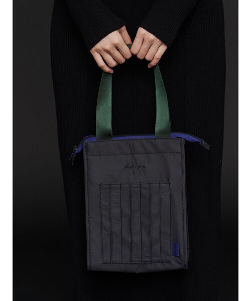 NANGA（ナンガ）の「【NANGA×UN3D.】NANGA BAG / ナンガ×アンスリード ナンガバッグ 保冷 保温 保冷バッグ クーラーバッグ（エコバッグ/サブバッグ・レディース・ブラック・FREE）」の9枚目の写真