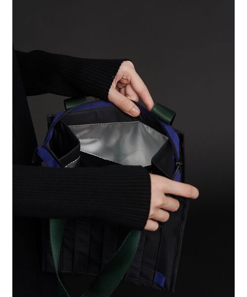NANGA（ナンガ）の「【NANGA×UN3D.】NANGA BAG / ナンガ×アンスリード ナンガバッグ 保冷 保温 保冷バッグ クーラーバッグ（エコバッグ/サブバッグ・レディース・ブラック・FREE）」の8枚目の写真