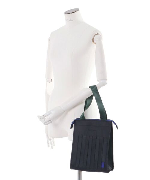 NANGA（ナンガ）の「【NANGA×UN3D.】NANGA BAG / ナンガ×アンスリード ナンガバッグ 保冷 保温 保冷バッグ クーラーバッグ（エコバッグ/サブバッグ・レディース・ブラック・FREE）」の2枚目の写真