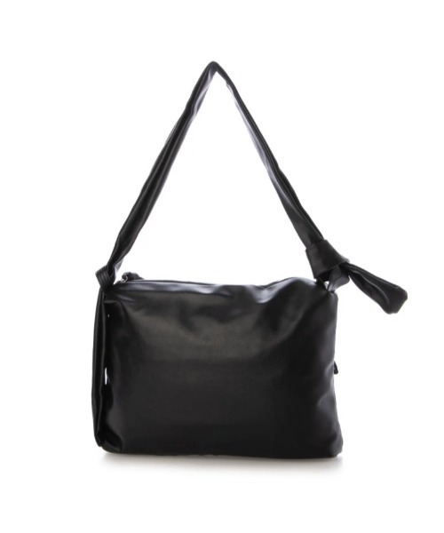 CACHELLIE(カシェリエ)の「PUFF HANDLE SHOULDER BAG(ショルダーバッグ・レディース・ベージュ/ブラック・FREE)」の11枚目の写真
