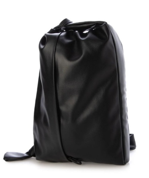 CACHELLIE(カシェリエ)の「PUFF HANDLE SHOULDER BAG(ショルダーバッグ・レディース・ベージュ/ブラック・FREE)」の6枚目の写真