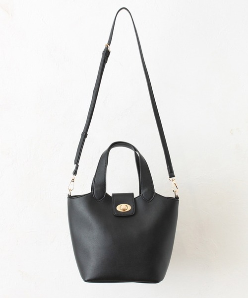 WEB限定】ツイストロックショルダーバッグ（ショルダーバッグ