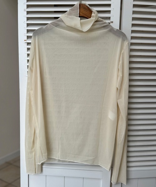 NOLITA LABORATORY（ノリータラボラトリー）の「【 NOLITA / ノリータ 】 シアータートルカットソー（Tシャツ/カットソー・レディース・アイボリー/ブラック/ブルー・FREE）」の4枚目の写真