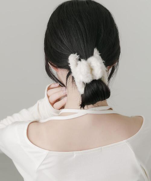 SMELLY(スメリー)の「カラーファーバンス(バレッタ/ヘアクリップ・レディース・ライトブルー/ホワイト・-)」の8枚目の写真