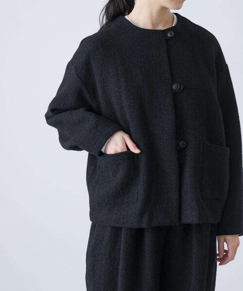 かぐれ(カグレ)の「ウールクルーネックジャケット(ノーカラージャケット・レディース・チャコールグレー/ブラック・FREE)」の11枚目の写真