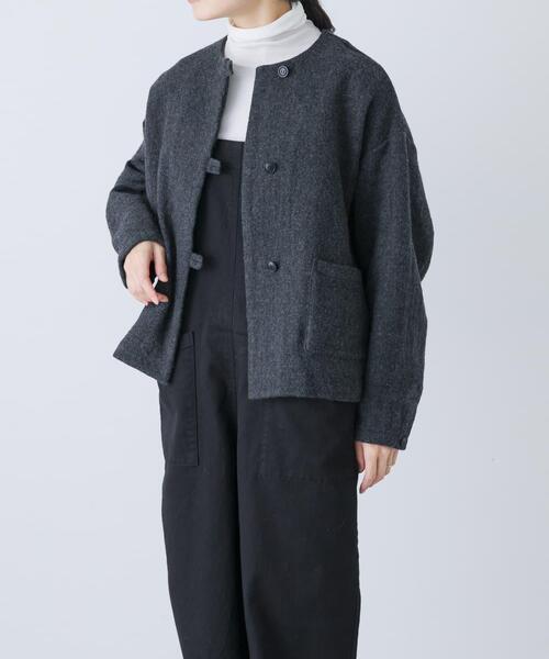 かぐれ(カグレ)の「ウールクルーネックジャケット(ノーカラージャケット・レディース・チャコールグレー/ブラック・FREE)」の16枚目の写真